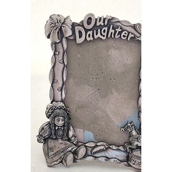 PICTURE FRAME-Pewter-"Our Daughter"-Doll-Carousel Horse-6"x4" Frame-Glass Cover - Picture 5 of 13